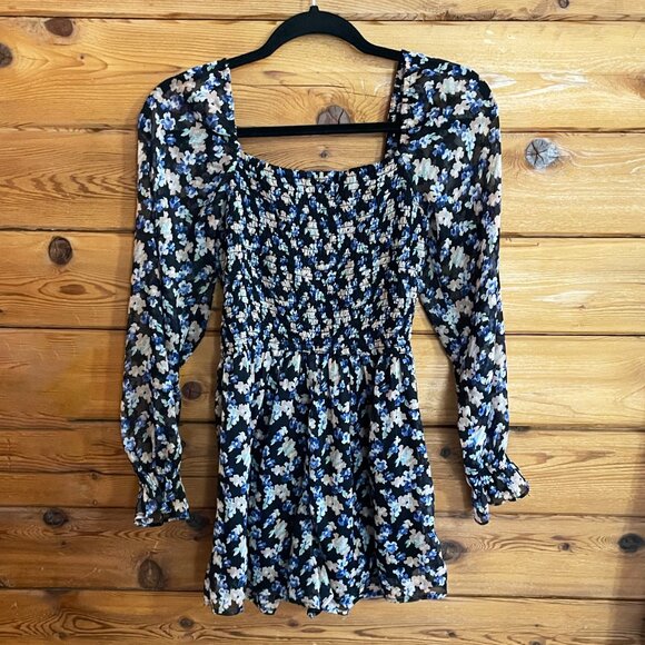 Abercrombie & Fitch Smocked Floral Chiffon Puff Sleeve Romper Size Small - Picture 2 of 5